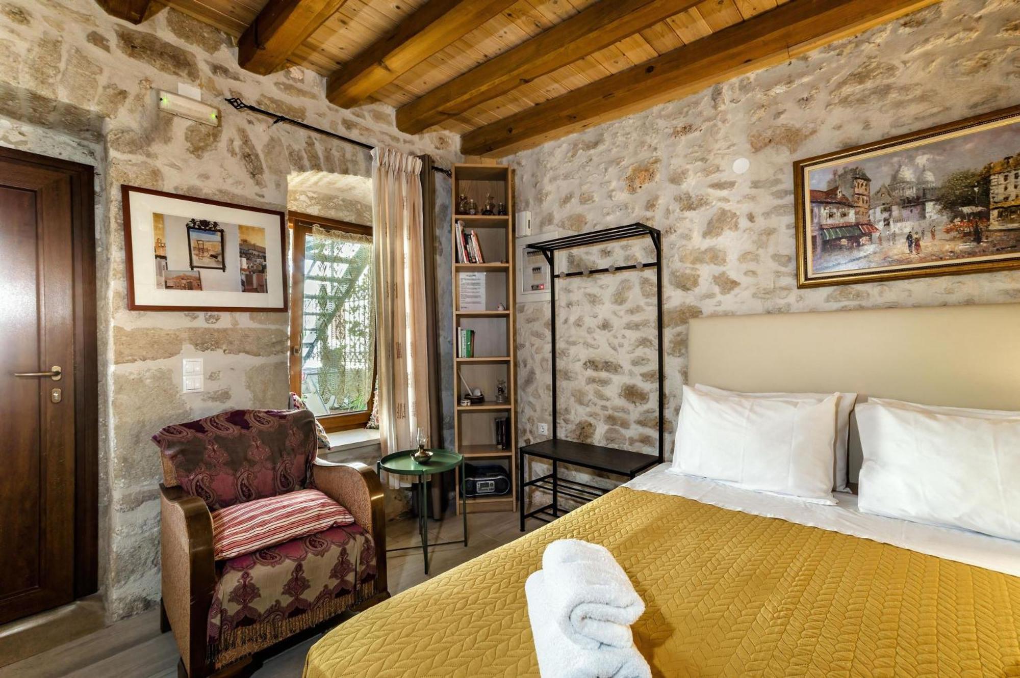 Guest House Aphrodite Kato Archanes Buitenkant foto