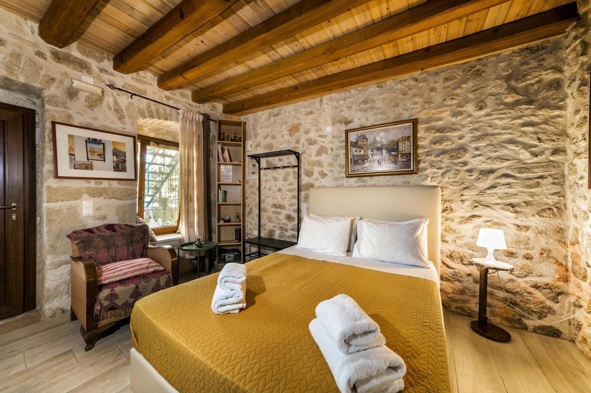 Guest House Aphrodite Kato Archanes Buitenkant foto